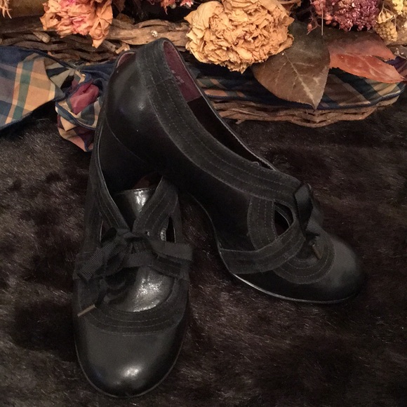 🦊 Indigo black leather Mary Janes with suede - Picture 2 of 4